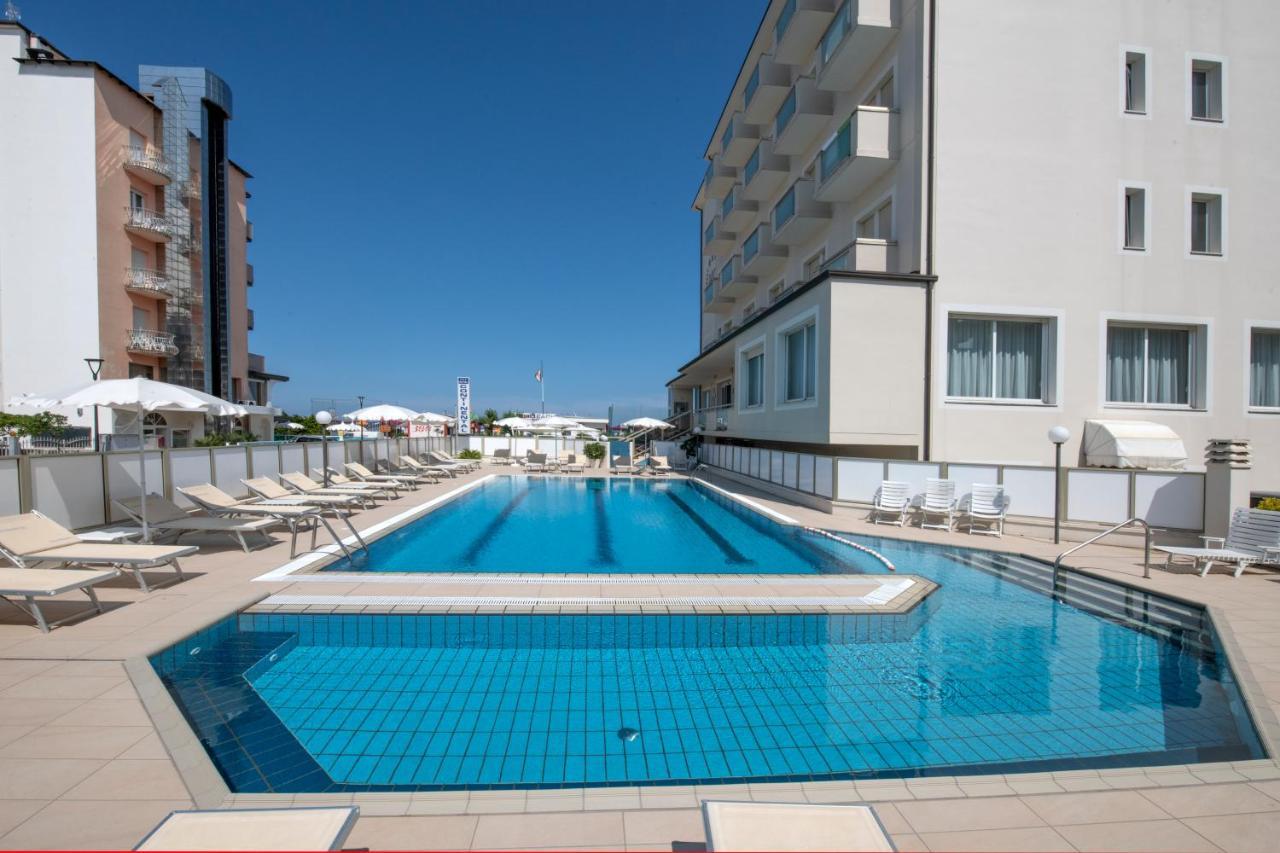Hotel Sanremo Морской Милан Экстерьер фото